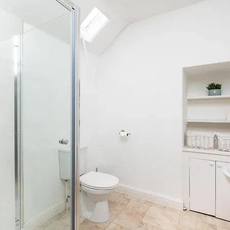 Pass The Keys The Nest, 1 Bed Flat In The Heart Of Apartment