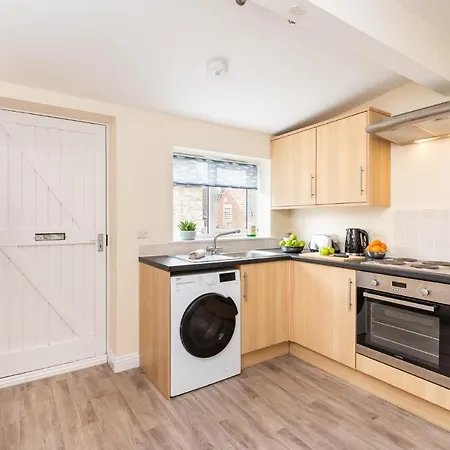 Pass The Keys The Nest, 1 Bed Flat In The Heart Of